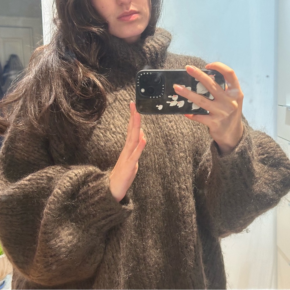 Elegant Brown Turtleneck Sweater for Women